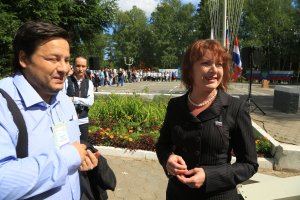 Игорь Чарный и депутат ЗС Дарья Эйсфельд